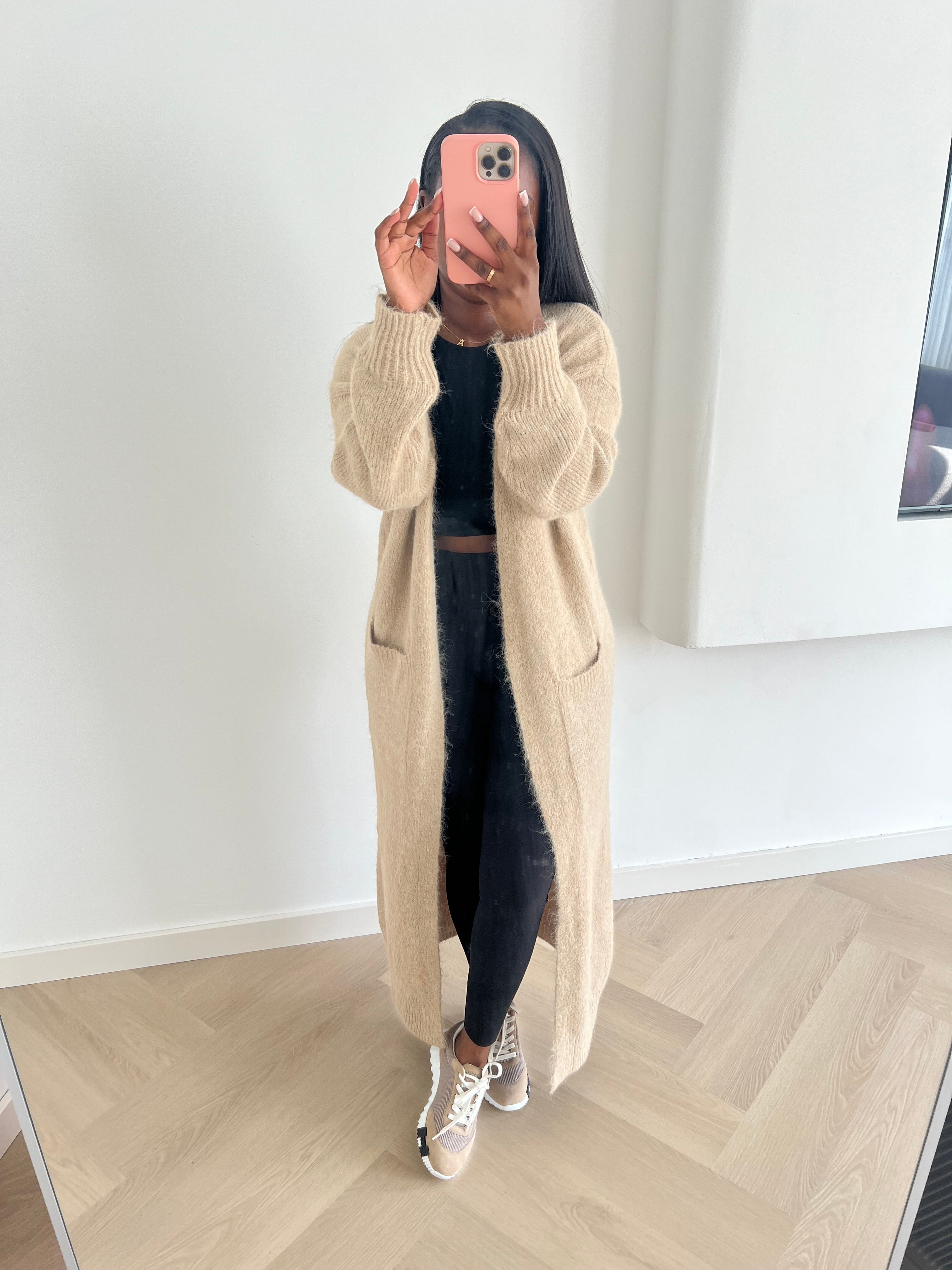 Lima Cardigan – Soft Beige