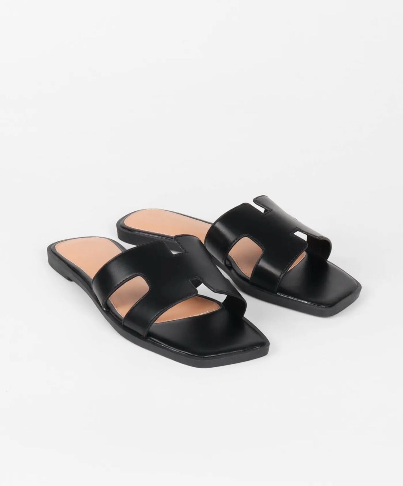 Henna Slipper - Black