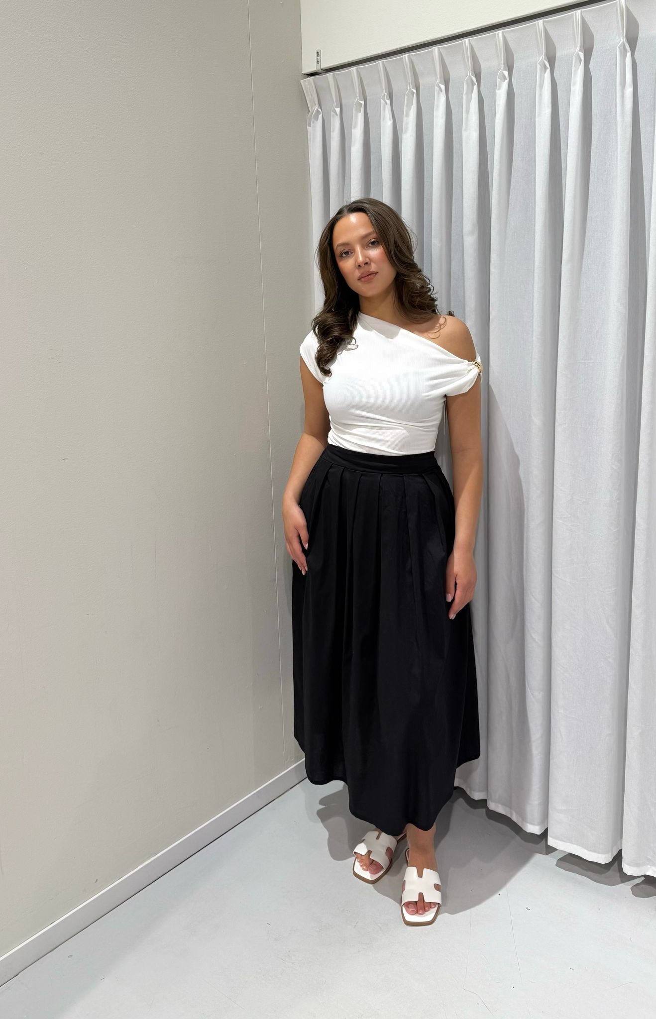 Lori Skirt - Black