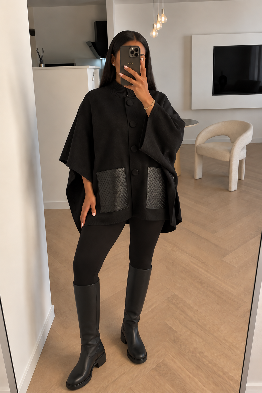 VENDETTA PONCHO – BLACK