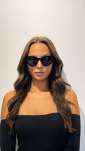 Load image into Gallery viewer, ‘Guiliana’ sunglasses
