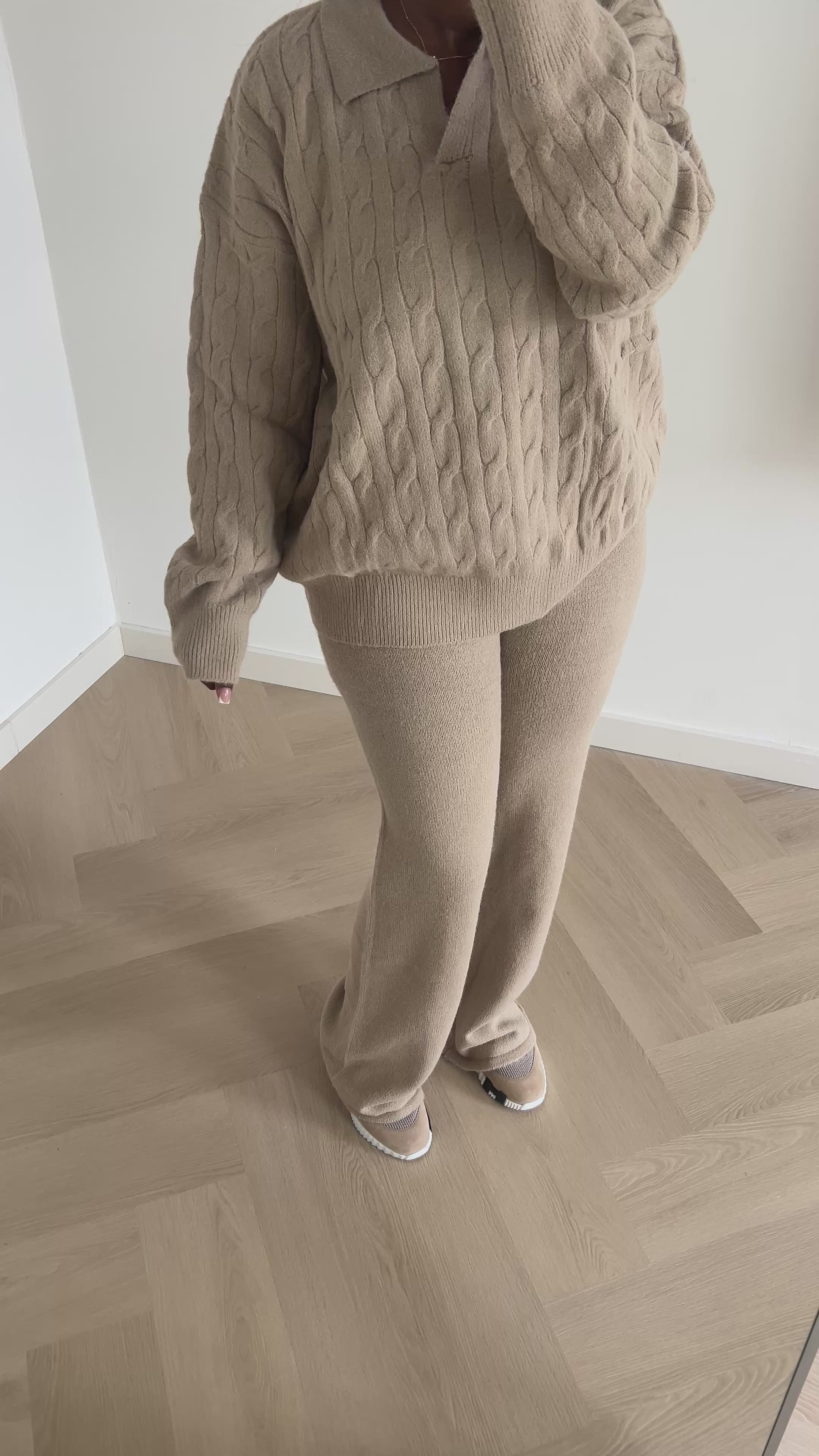 Lisa Cable Set – Beige
