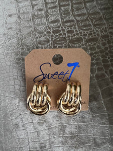 Elo earrings
